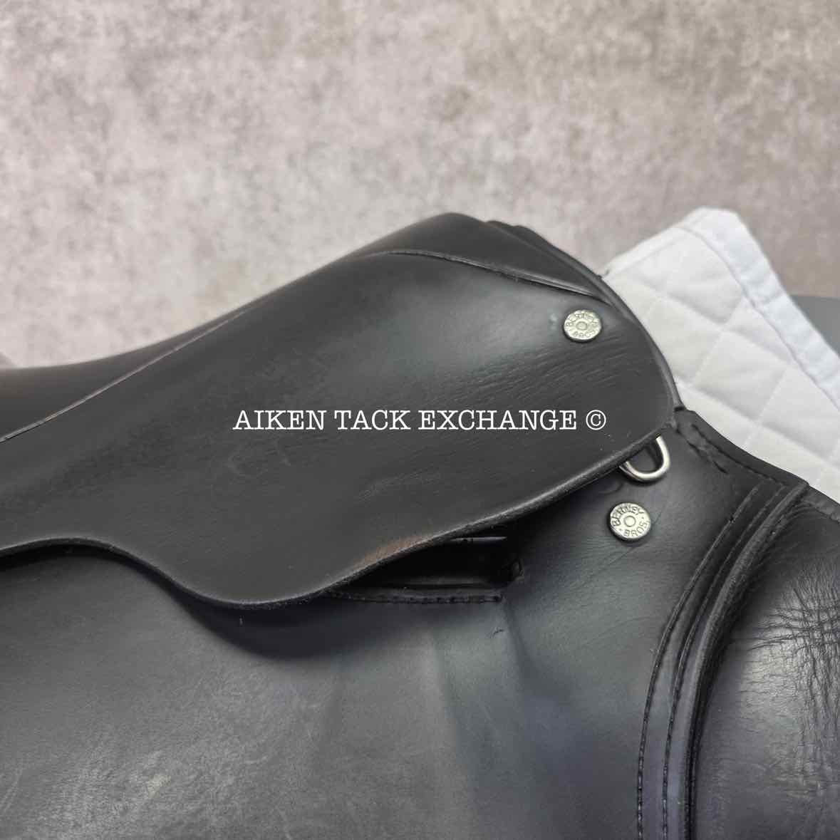 Berney Brothers All Purpose Saddle, 17.5" Seat, Medium Tree, Wool Flocked Panels