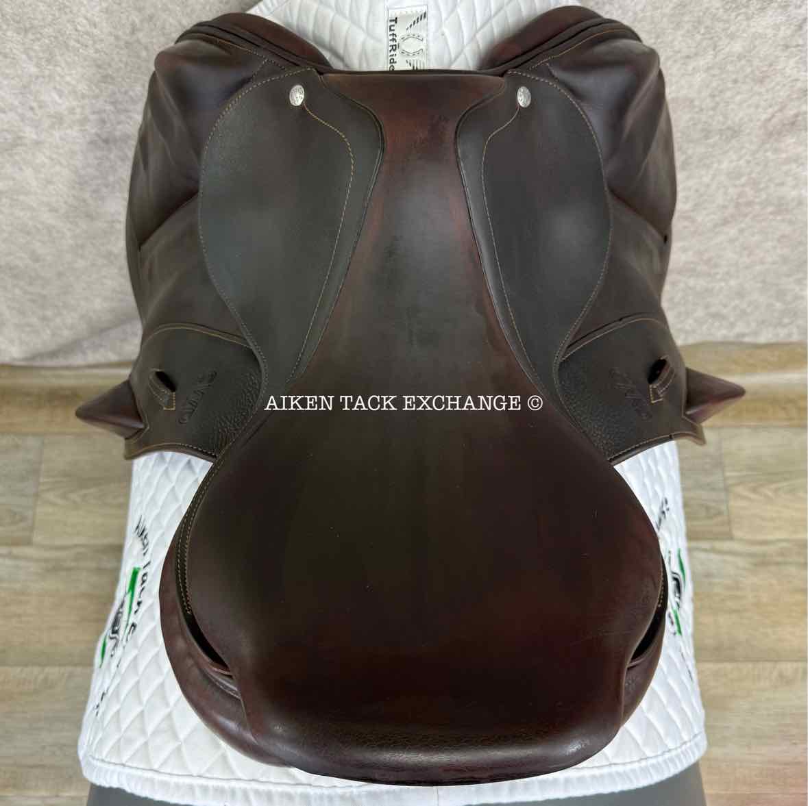 2013 CWD SE09 Monoflap Jump Saddle, 17" Seat, 2A Flap, Medium Tree, Foam Panels
