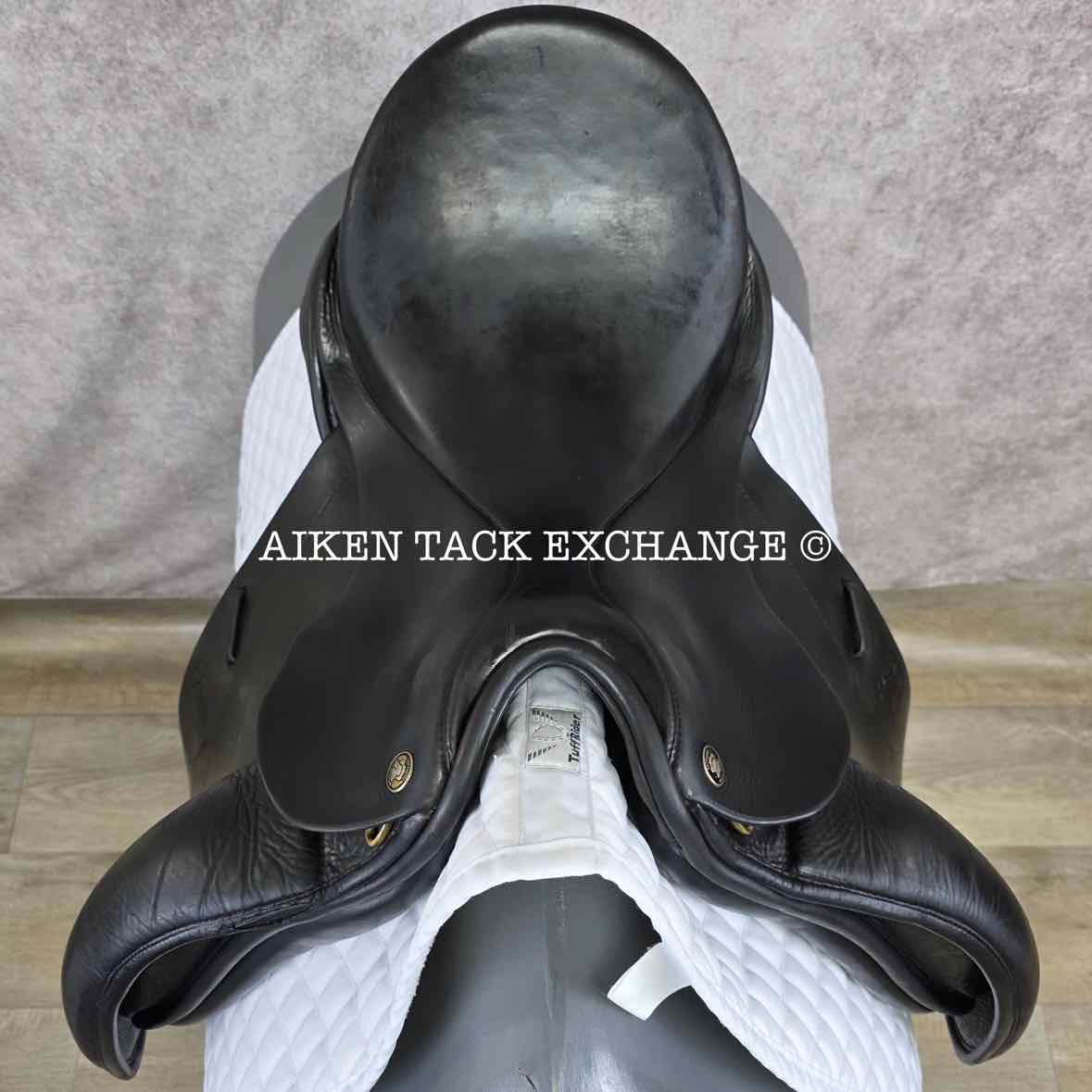 2003 Hennig Dressage Saddle, 17" Seat, Medium Narrow Tree, Wool Flocked Panels