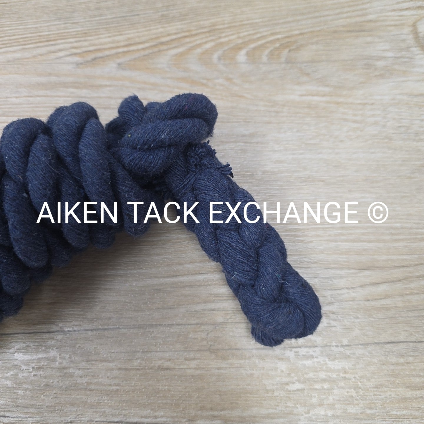 Cotton Lead with Plated Chain