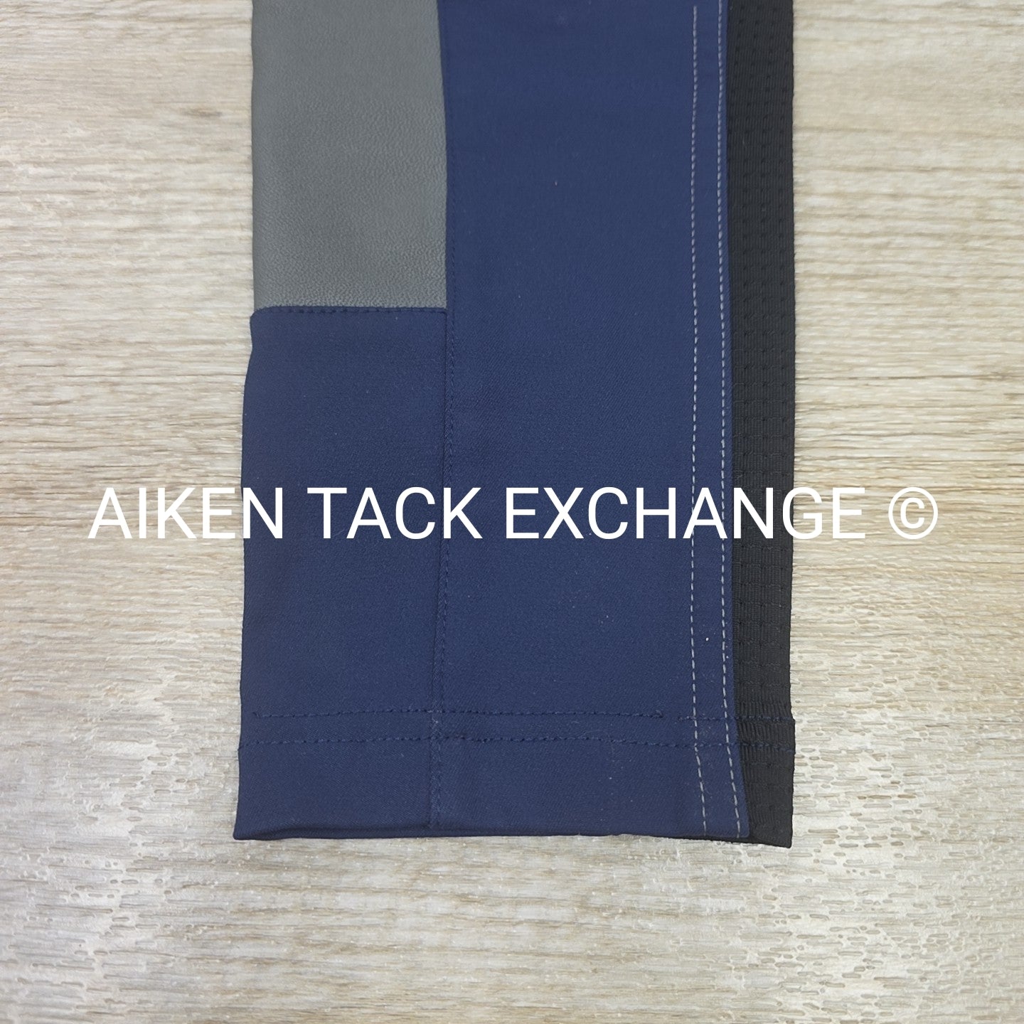 Kerrits Full Seat Breeches, Size Medium