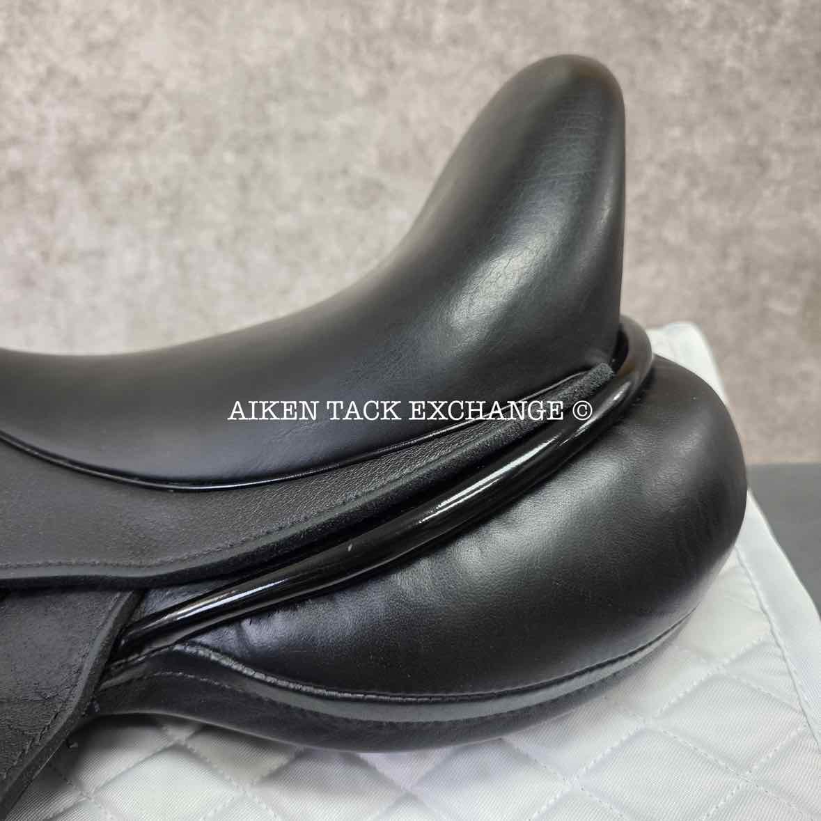 2017 Custom Saddlery Icon Flight Monoflap Dressage Saddle, 17.5" Seat, Adjustable Tree, Wool Flocked Hybrid Panels