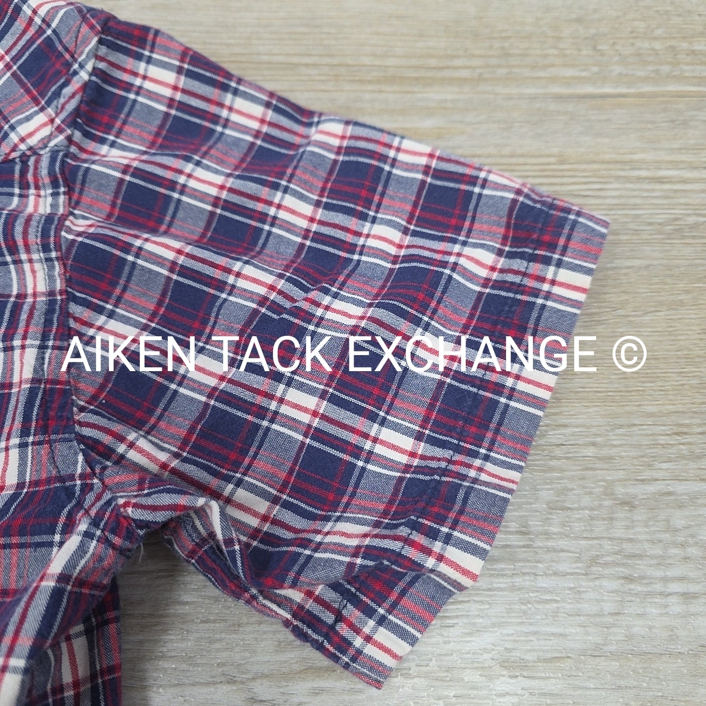 GAP Short Sleeve Button Up Shirt, Size Medium