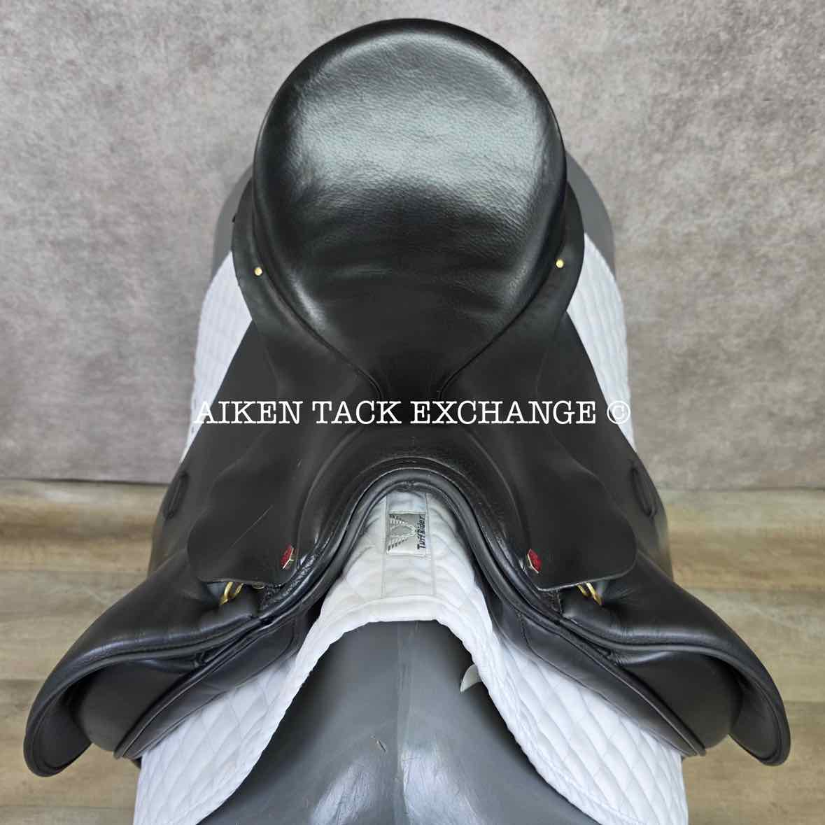 Albion SLK Dressage Saddle, 18" Seat, Medium Wide Tree, Wool Flocked Panels