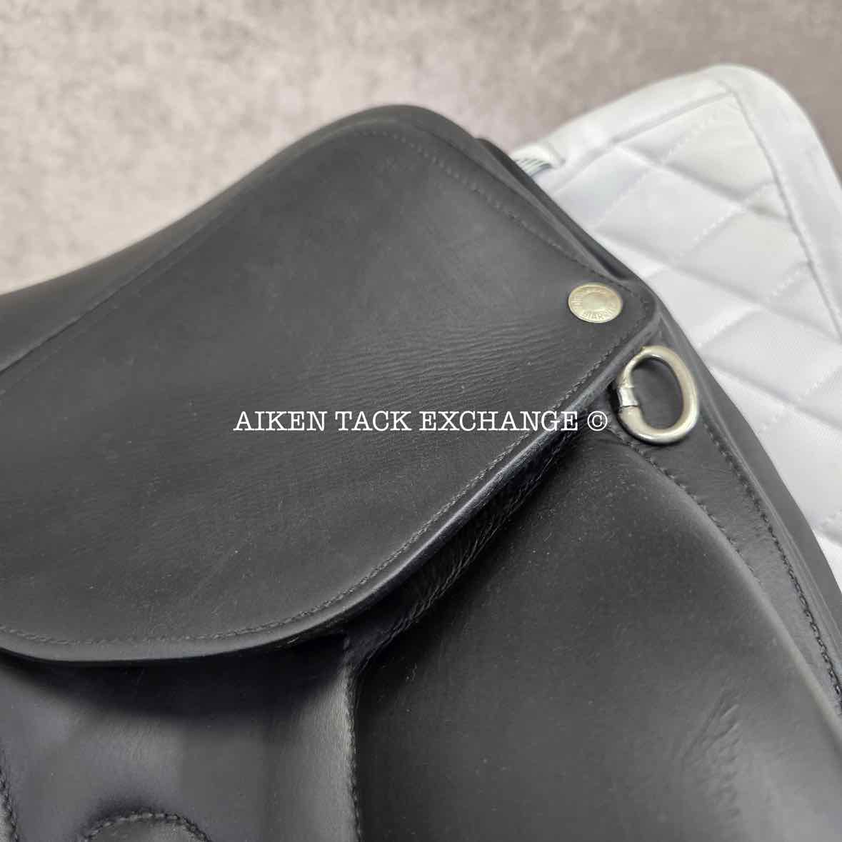 2008 Devoucoux Makila Monoflap Dressage Saddle, 18" Seat, 3A Flap, Medium Wide Tree, D3D Panels, Full Buffalo Leather