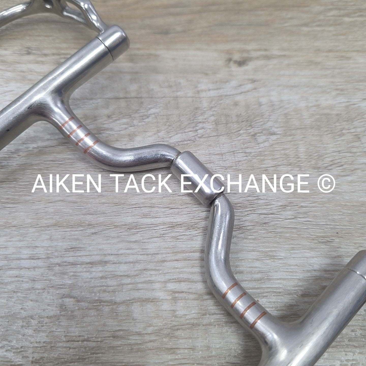 Myler English Dee with Hooks and Narrow Low Ported Barrel MB 43 LP 5"