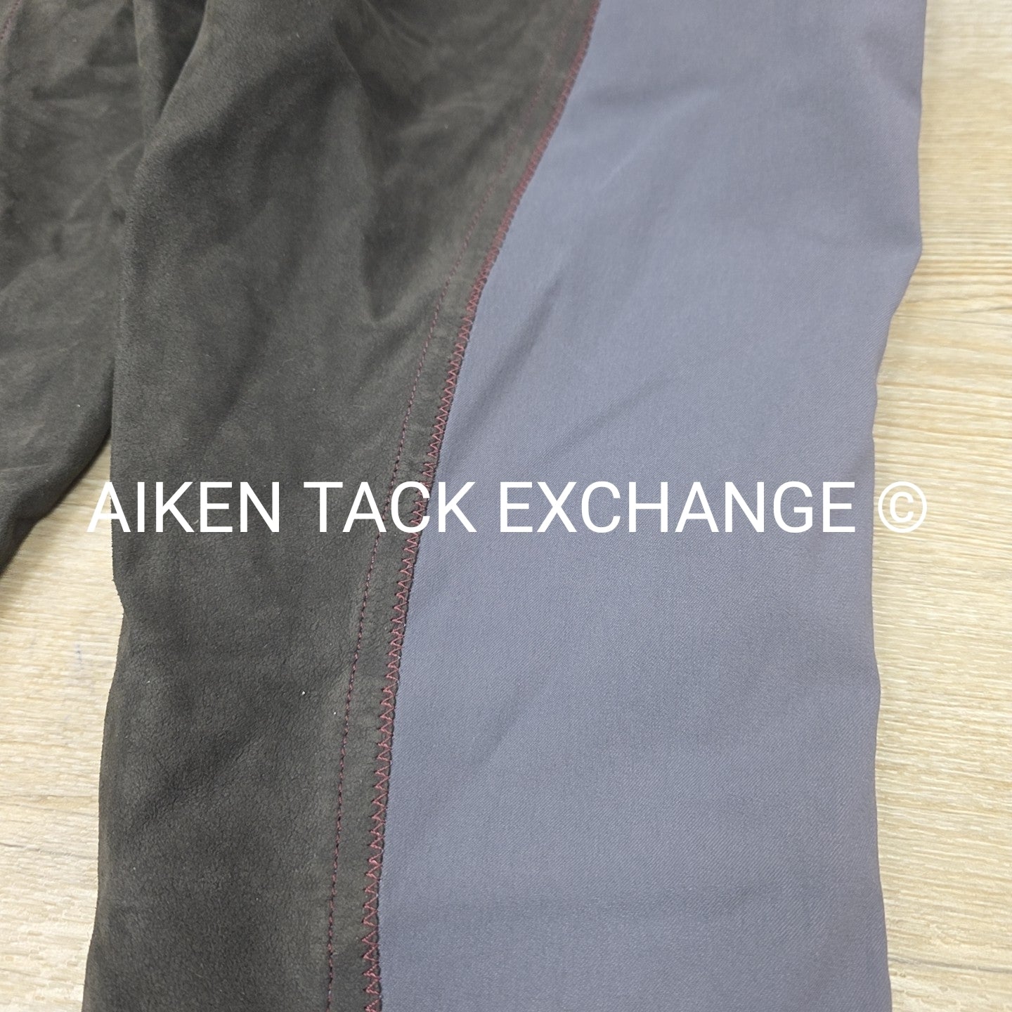 Ariat Olympia Full Seat Breeches, Size 32 L