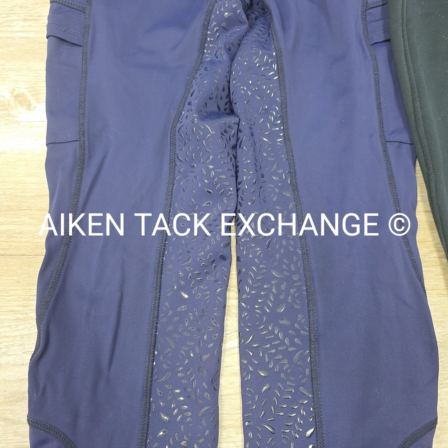 BARGAIN BUNDLE: Kerrits Winter Full Seat Tights, Small & Derby House Silicone Fu