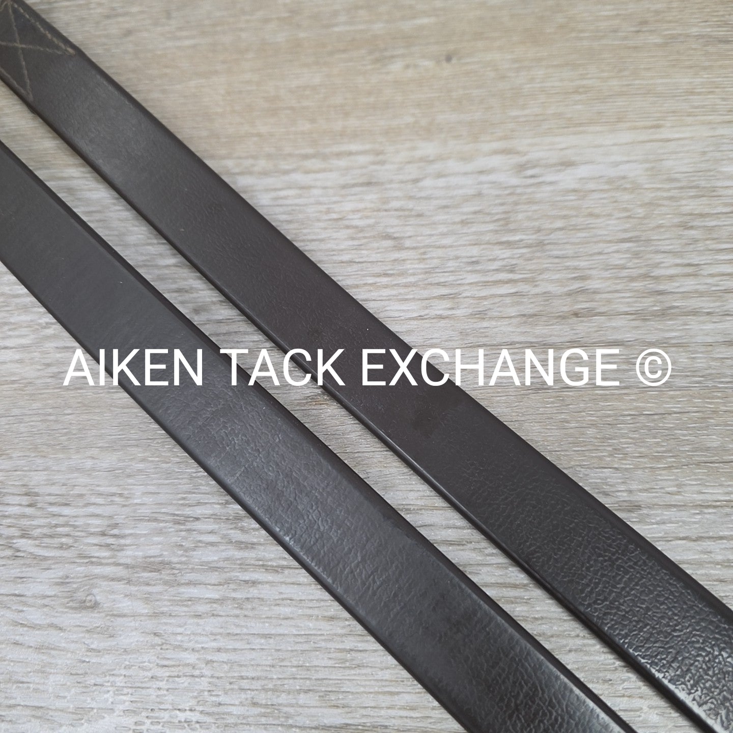 Wintec Synthetic Stirrup Leathers, Brown 54"