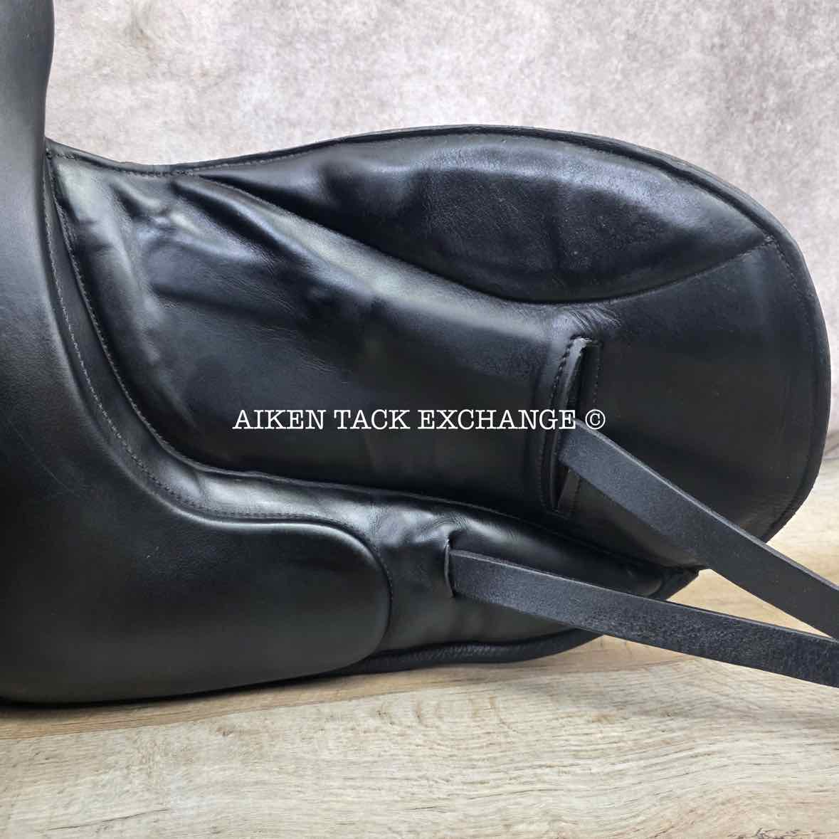 2020 Custom Saddlery Icon Star Monoflap Dressage Saddle, 18" Seat, Adjustable Tree, Wool Flocked Hybrid Panels