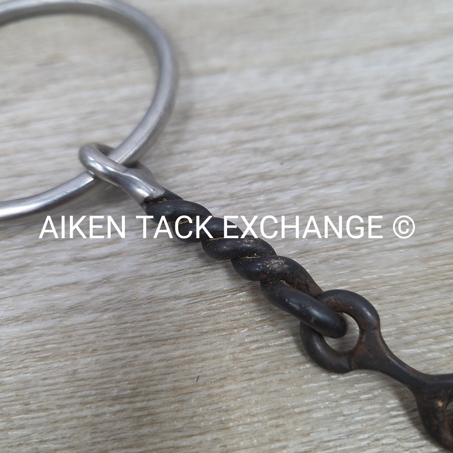 Loose Ring Sweet Iron Twisted Wire Dog Bone Bit 5.5"