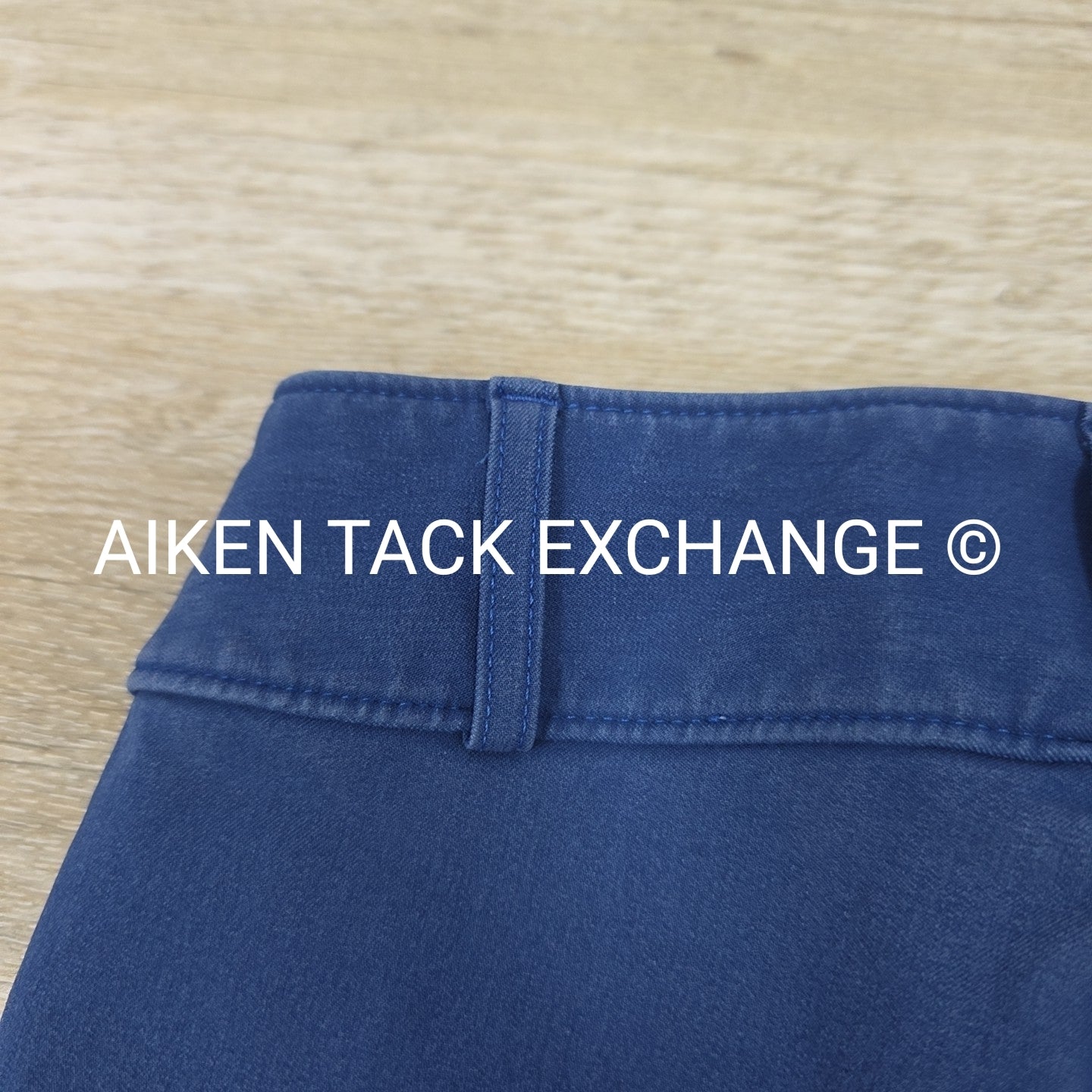 Tailored Sportsman Trophy Hunter Knee Patch Breeches, Size 8