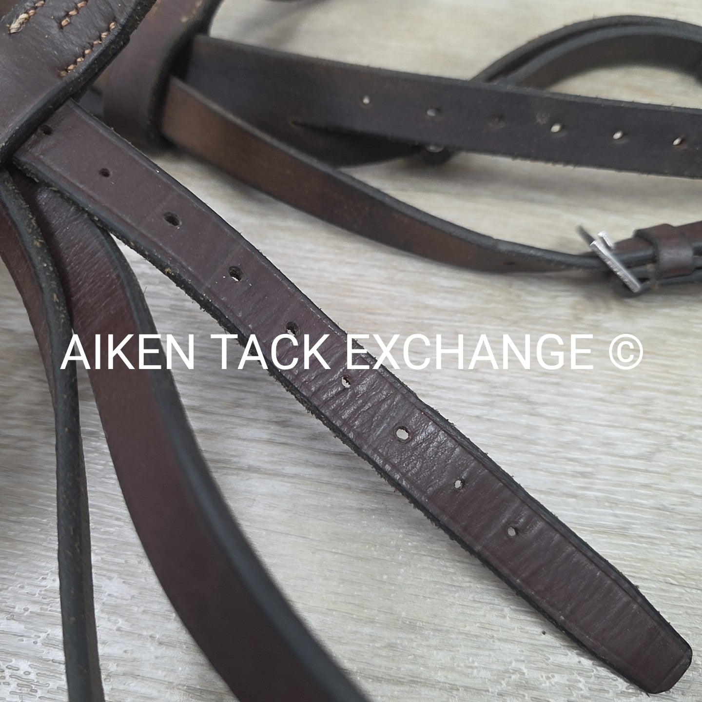 Horse Country Flat Hunt Bridle, Missing Cheek Pieces, No Reins, Brown, Size Full