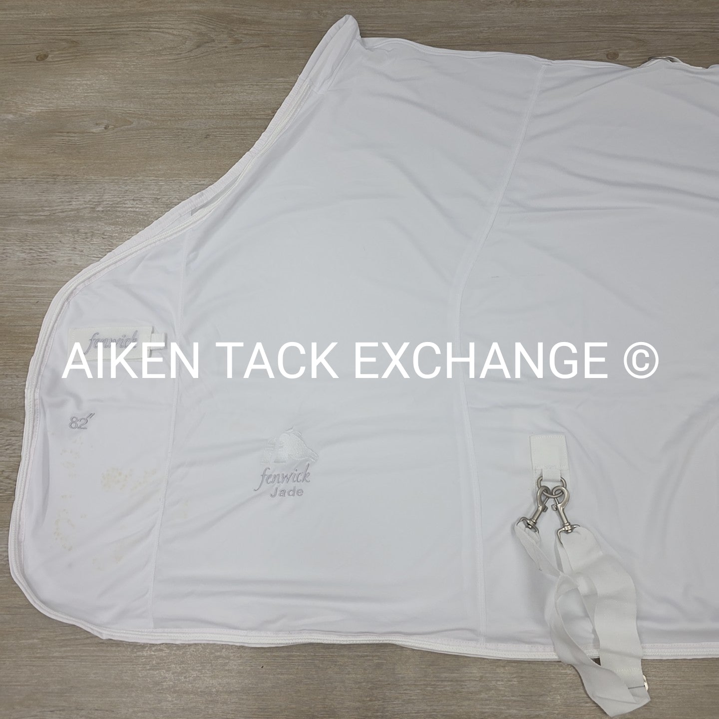 Fenwick Equestrian Therapeutic Jade Cooler, White (has marks), 82"