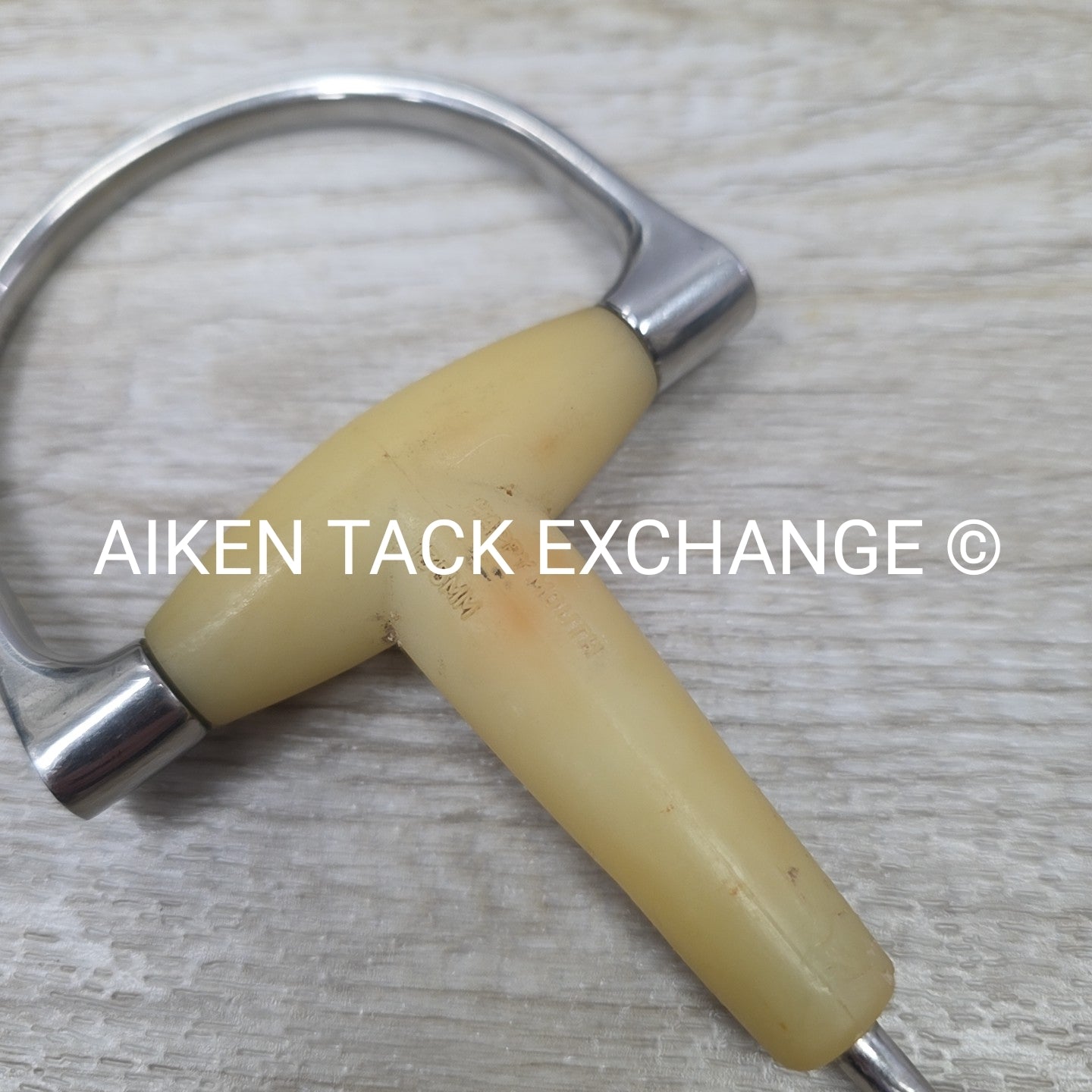 Happy Mouth King Single Joint D Ring Bit 5.25" (Has Chew Marks)