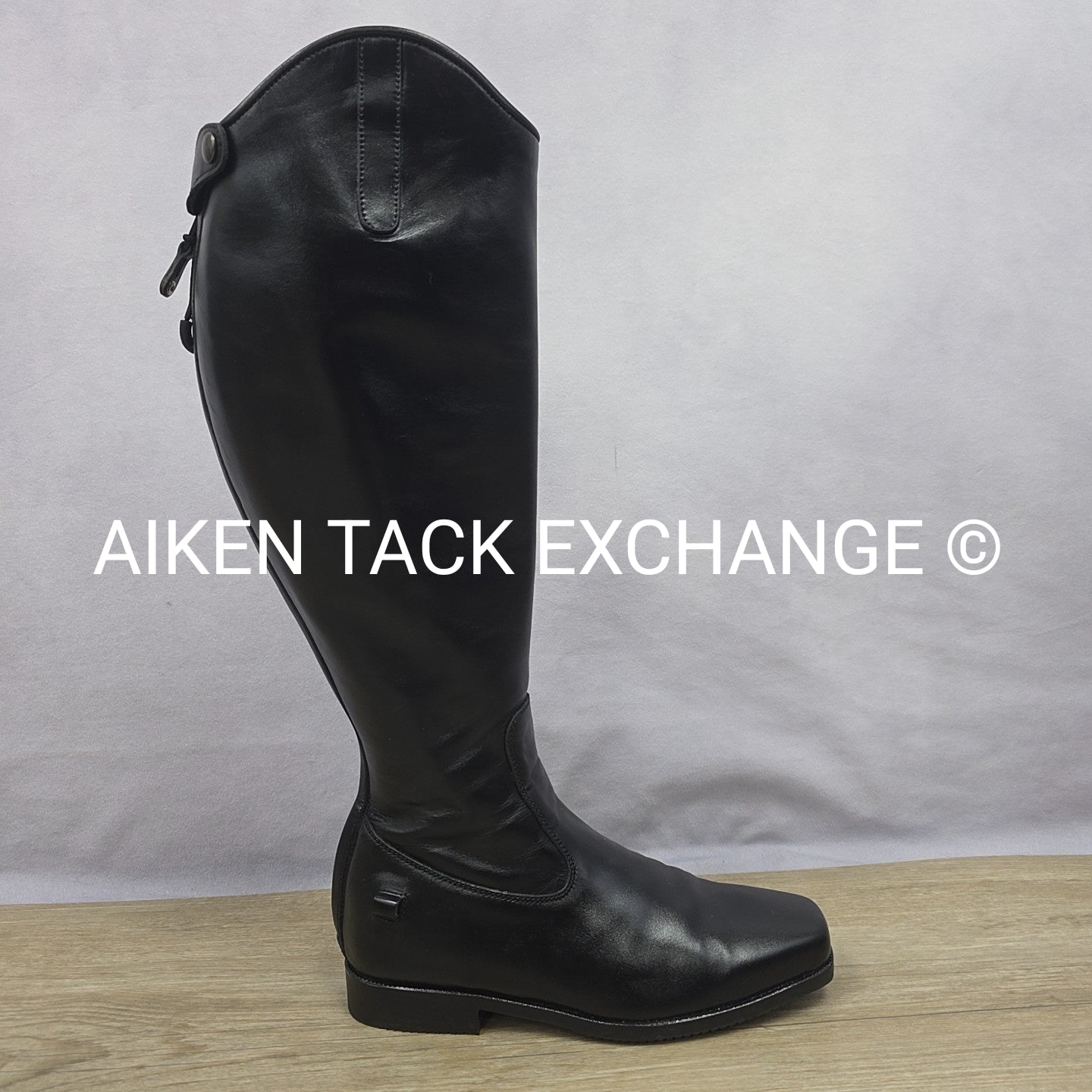 LM Dress Boots, Size 8 / 8.5 44 Height 39 Calf