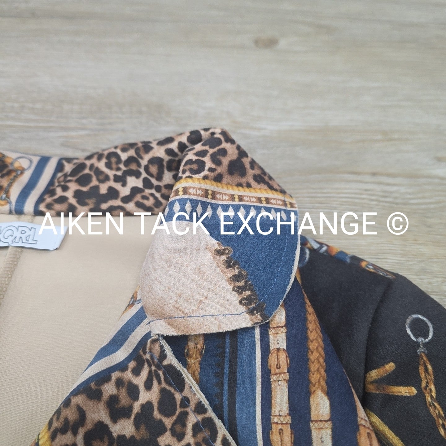 AQRL Cardigan