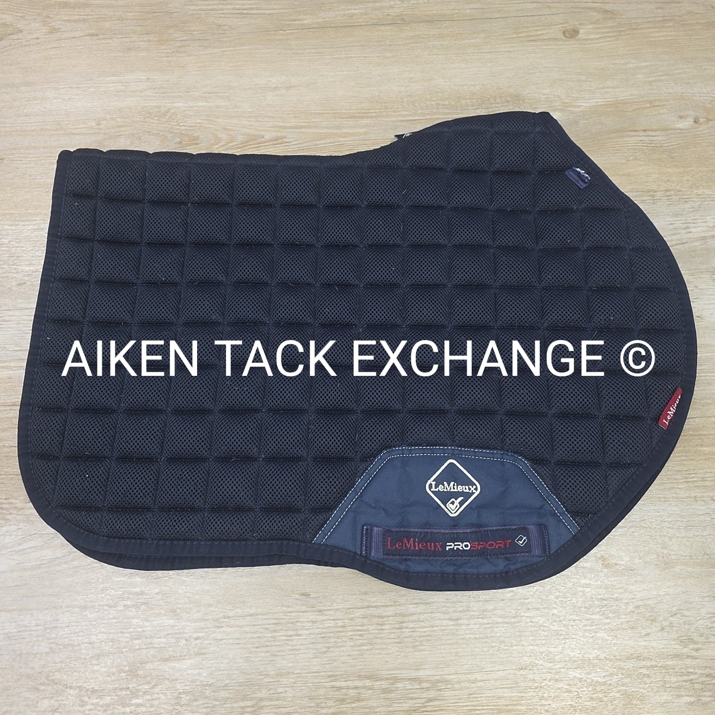 LeMieux 3D Mesh Self-Cool Eurojump Saddle Pad, Size Large