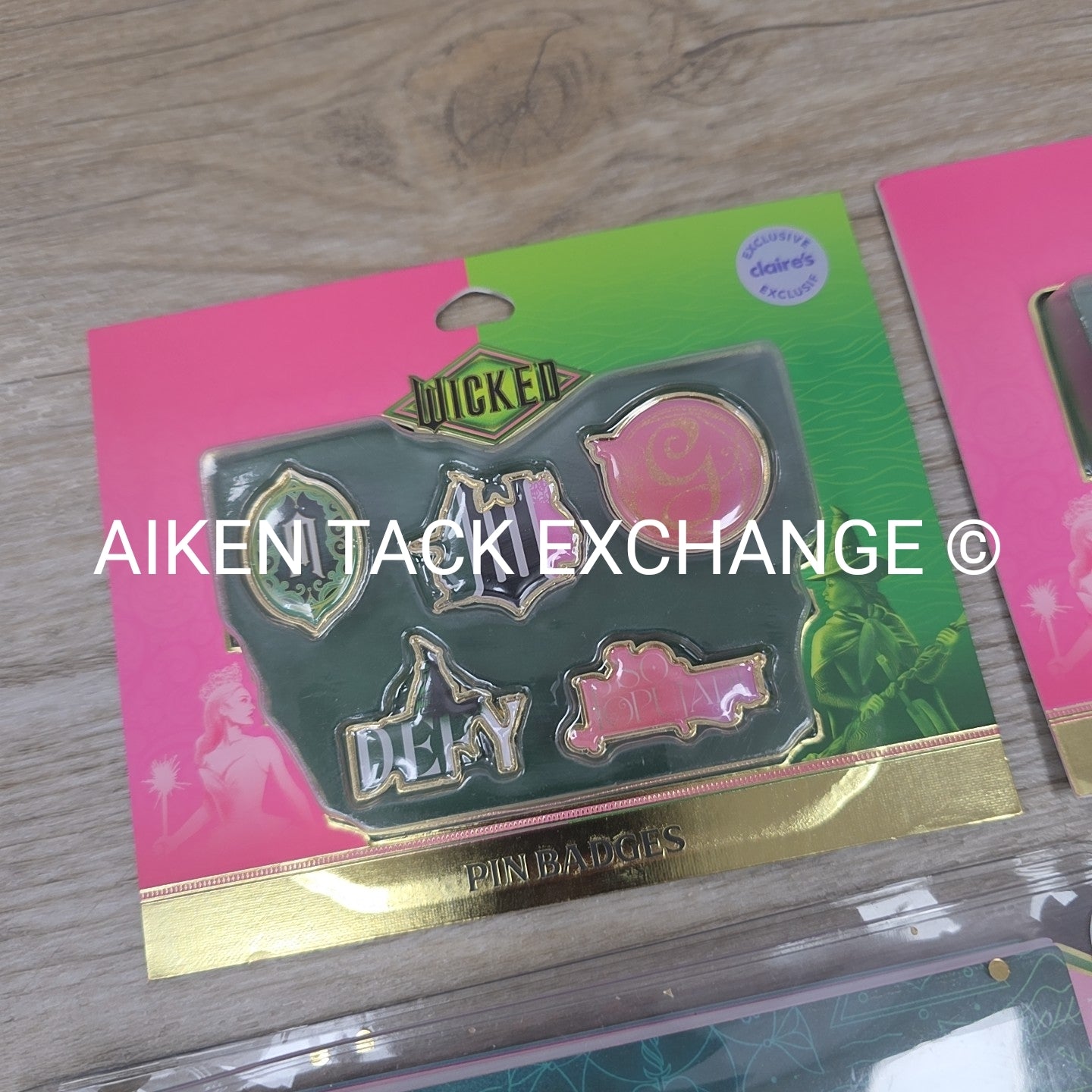 Claire's Wicked Bundle: Shaker Planner, Pin Badges, Bath Kit, Hair Clip