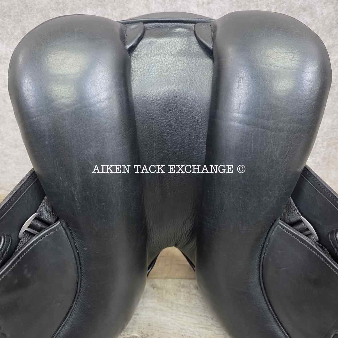 2018 Schleese Prelude Dressage Saddle, 17.5" Seat, Short Flap, Adjustable AdapTree, Wool Flocked Panels