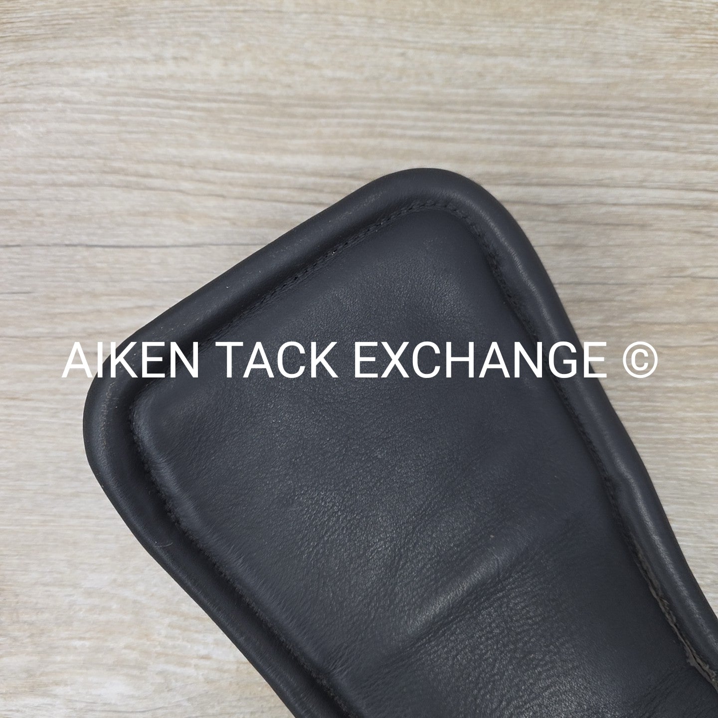 LeMieux Gel-Tek Anatomic Mono Girth, Black, 24"