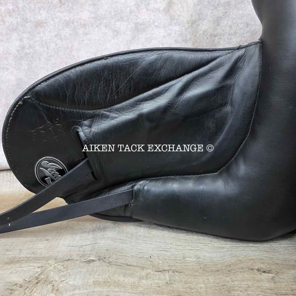2012 Custom Saddlery Icon Star Monoflap Dressage Saddle, 17.5" Seat, Adjustable Tree, Wool Flocked Panels