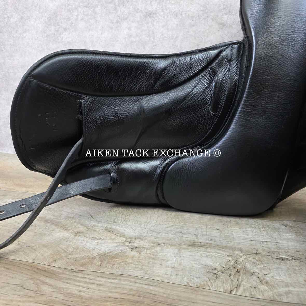 2021 Custom Saddlery Wolfgang Omni 2 Monoflap Dressage Saddle, 17.5" Seat, Adjustable Tree, Wool Flocked Hybrid Panels