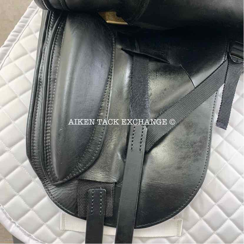 2006 Schleese Wave Dressage Saddle, 18" Seat, Adjustable AdapTree, Wool Flocked Panels