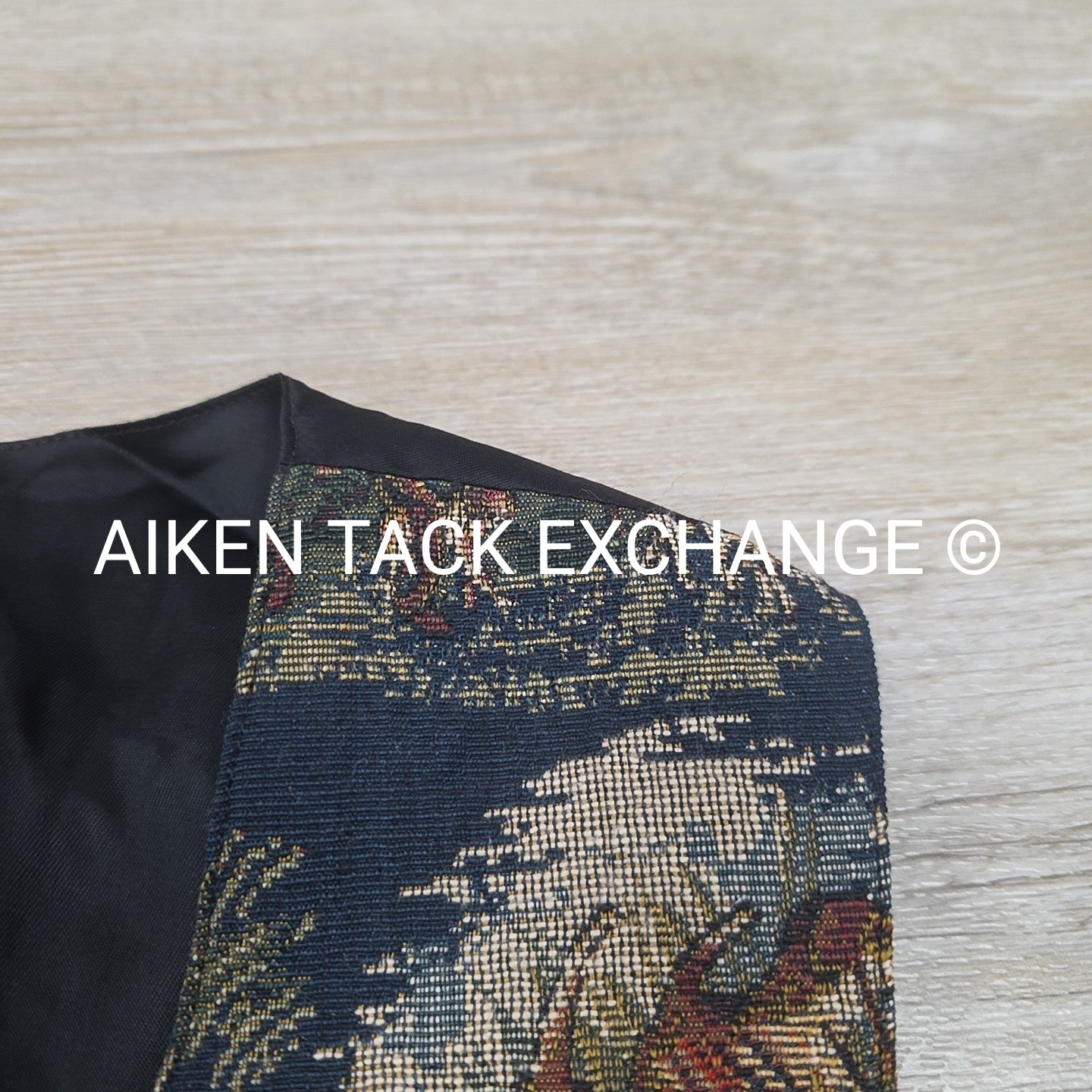 Von Baron Vest w/ Hunt Scene, Women's XLarge
