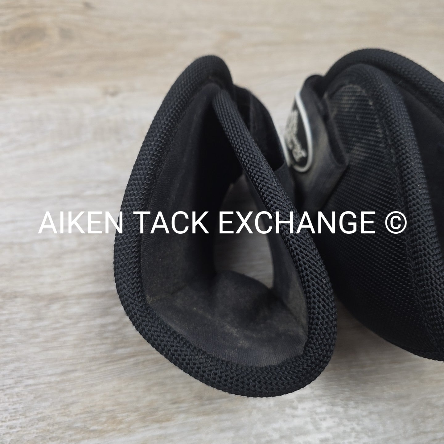 Professional's Choice No Turn Bell Boots, Size Large