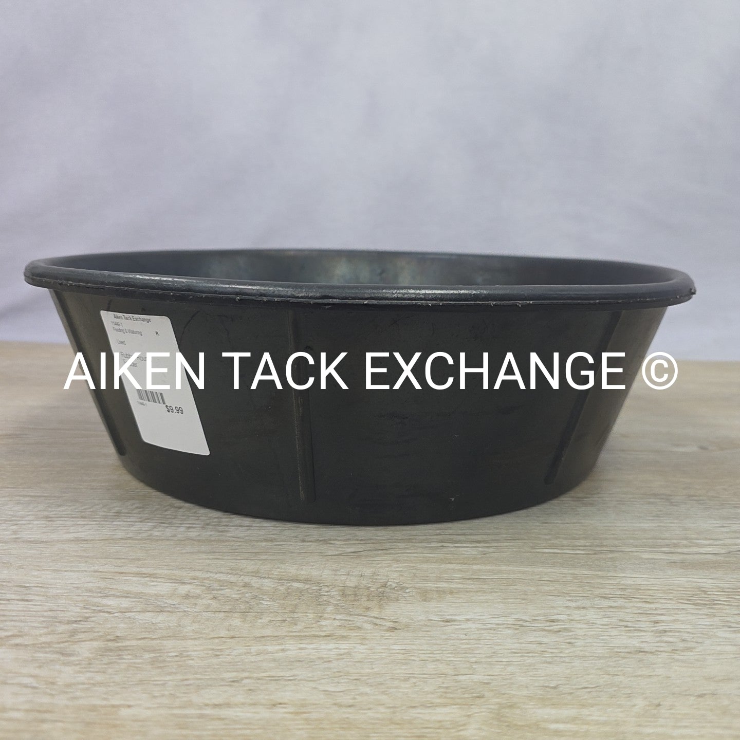 Rubber Round Feeder