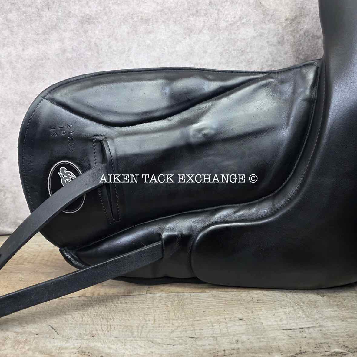 2020 Custom Saddlery Icon Star Monoflap Dressage Saddle, 18" Seat, Adjustable Tree, Wool Flocked Hybrid Panels