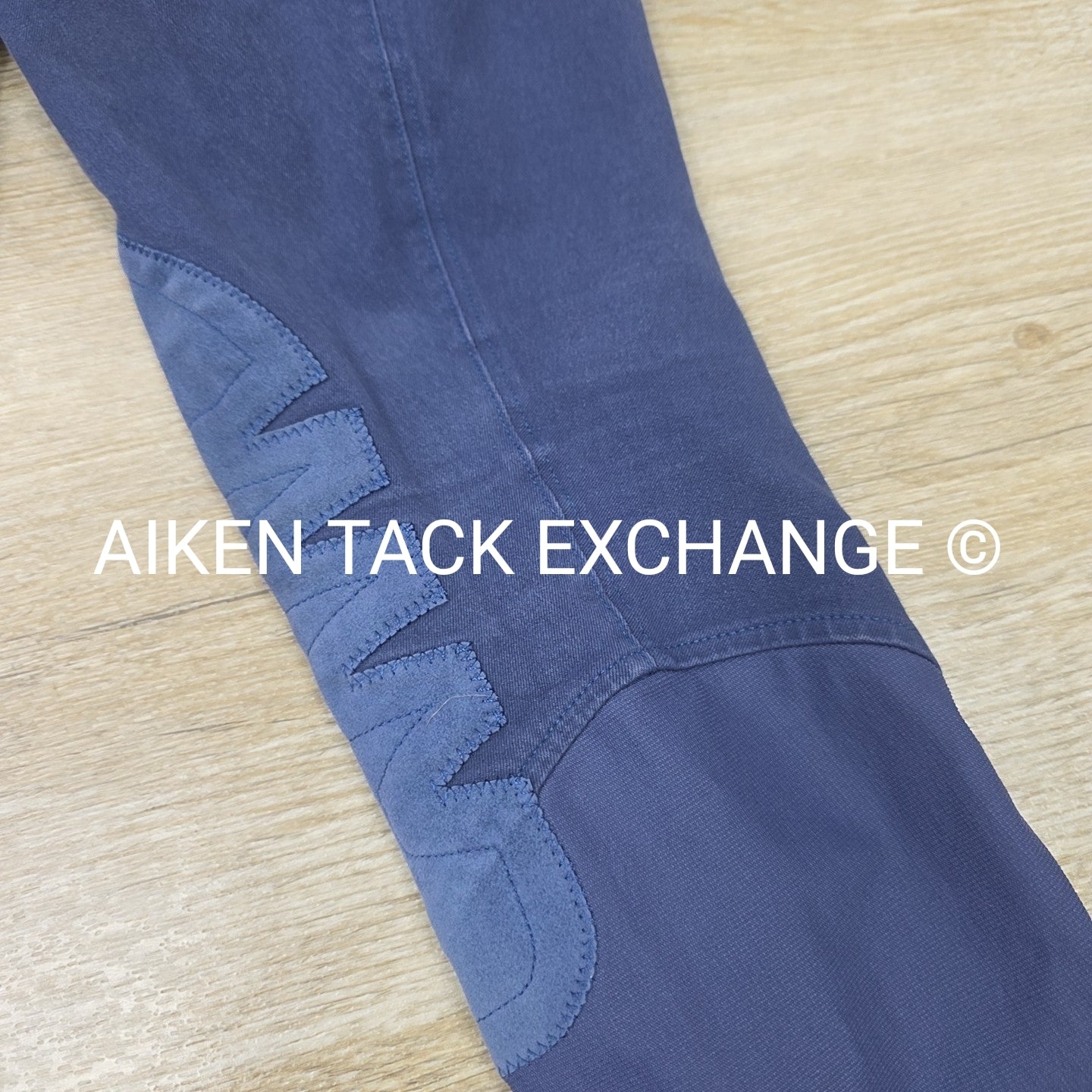 Ariat Heritage Knee Patch Breeches, Size 26 R