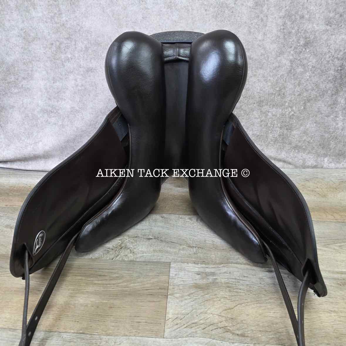 2021 Custom Saddlery Everest R Monoflap Dressage Saddle, 17.5" Seat, Adjustable Tree, Wool Flocked Panels