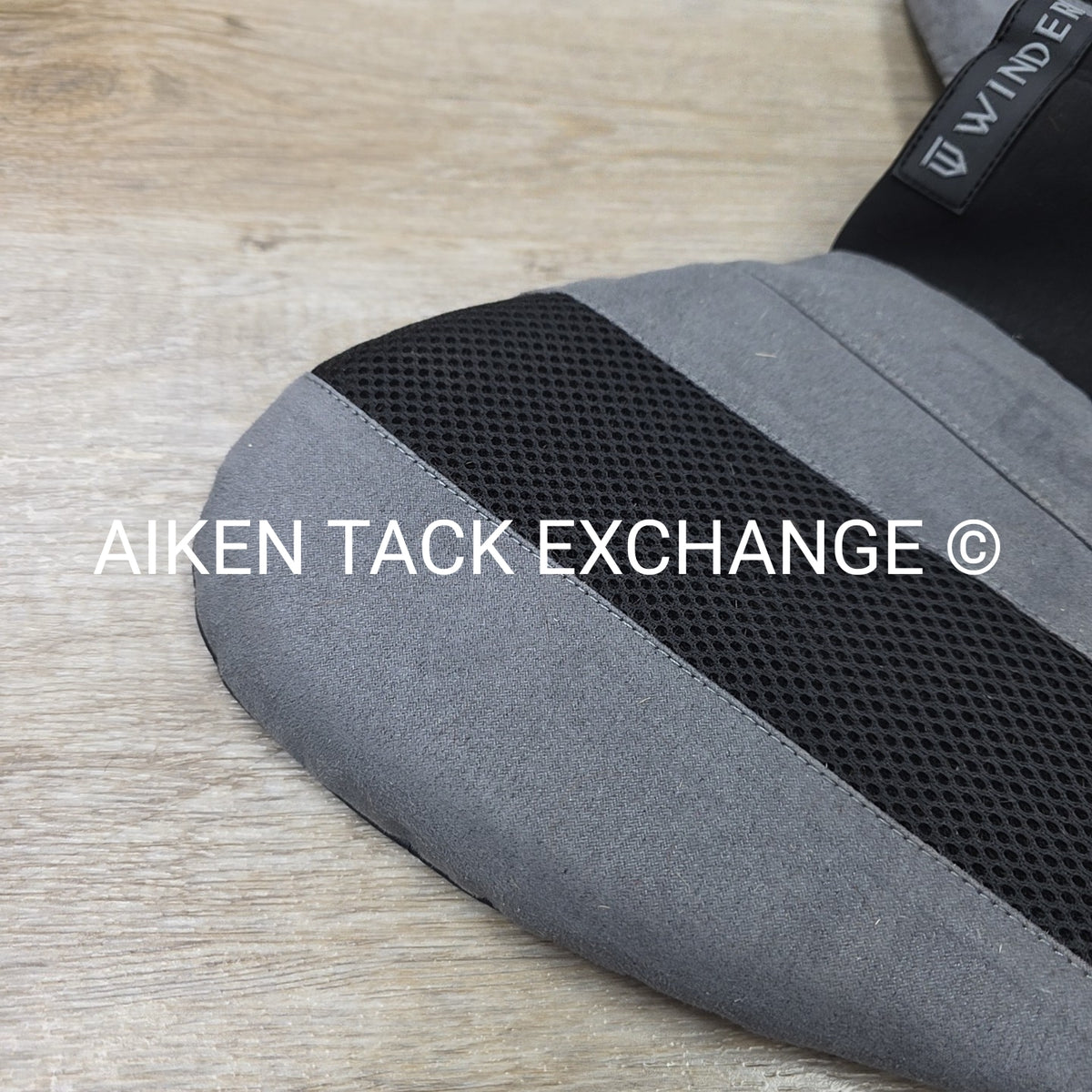 Winderen Jumping Correction Comfort Half Pad, 18"