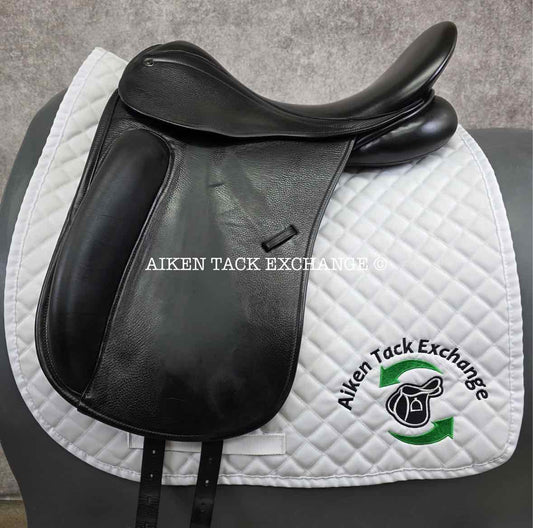 **SOLD** 2013 County Perfection Dressage Saddle, 17.5" Seat, Narrow Tree, Wool Flocked Panels