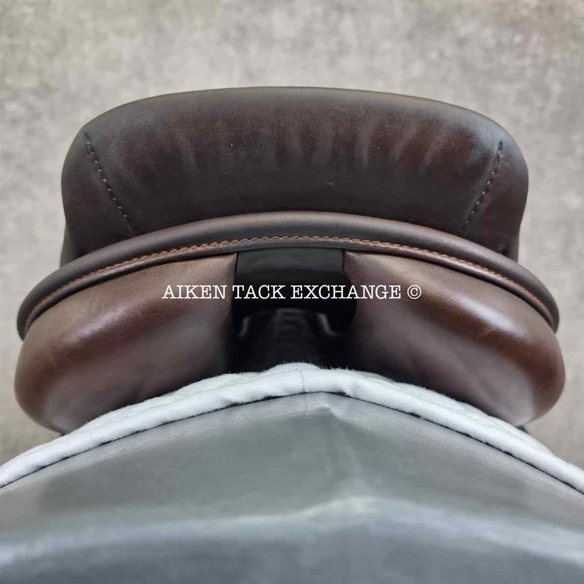 1999 Stackhouse Close Contact Jump Saddle, 17" Seat, Narrow Tree