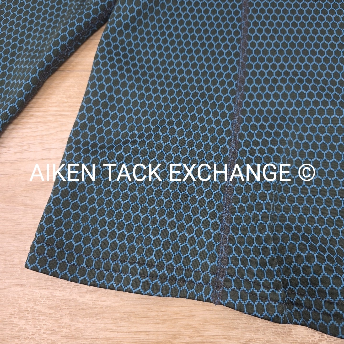 Kerrits Light Fleece Lined 1/4 Zip Pull Over, Size Large