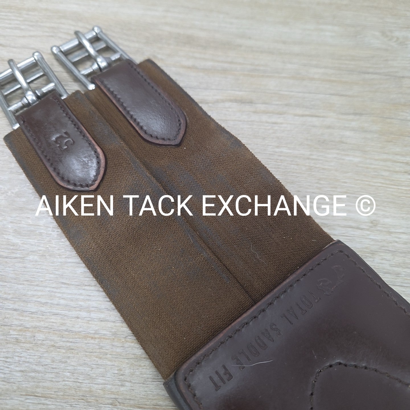 Total Saddle Fit Shoulder Relief Girth, Brown, 52"