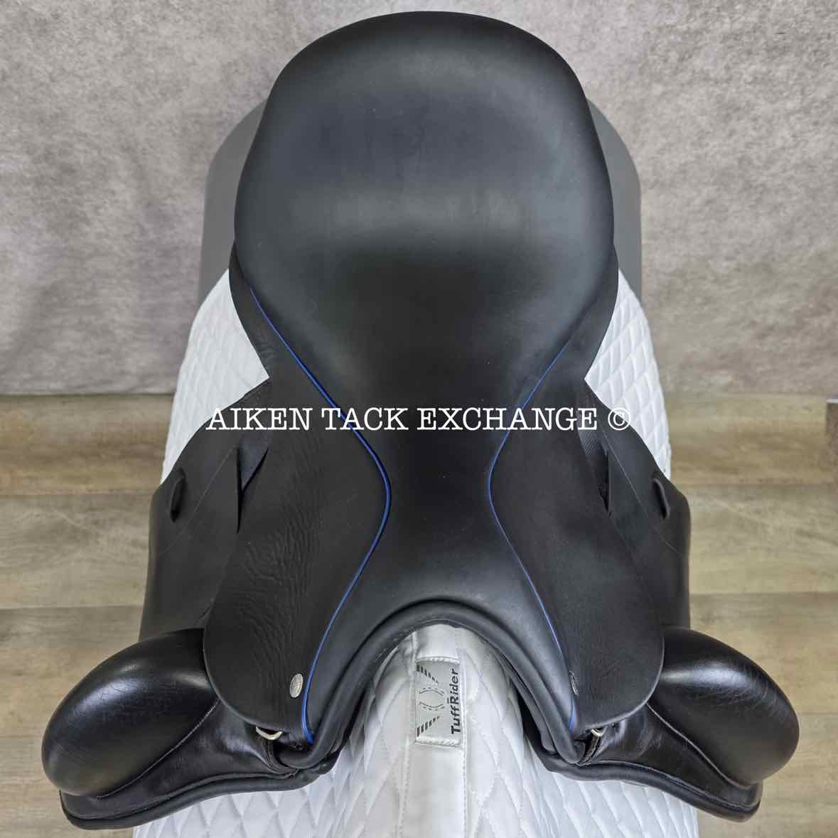 2019 Custom Saddlery Wolfgang Omni 2 Monoflap Dressage Saddle, 17.5" Seat, Adjustable Tree, Wool Flocked Hybrid Panels
