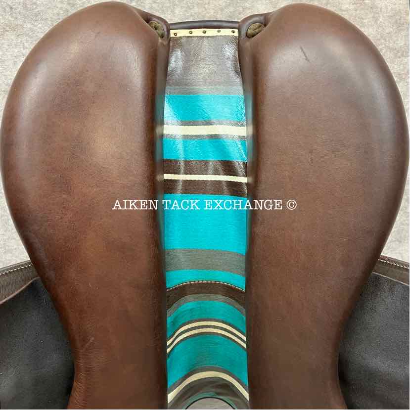 **SOLD** 2013 Voltaire Palm Beach Close Contact Jump Saddle, 17" Seat, 2A Flap, Medium Wide Tree, FIN Panels, Full Buffalo Leather