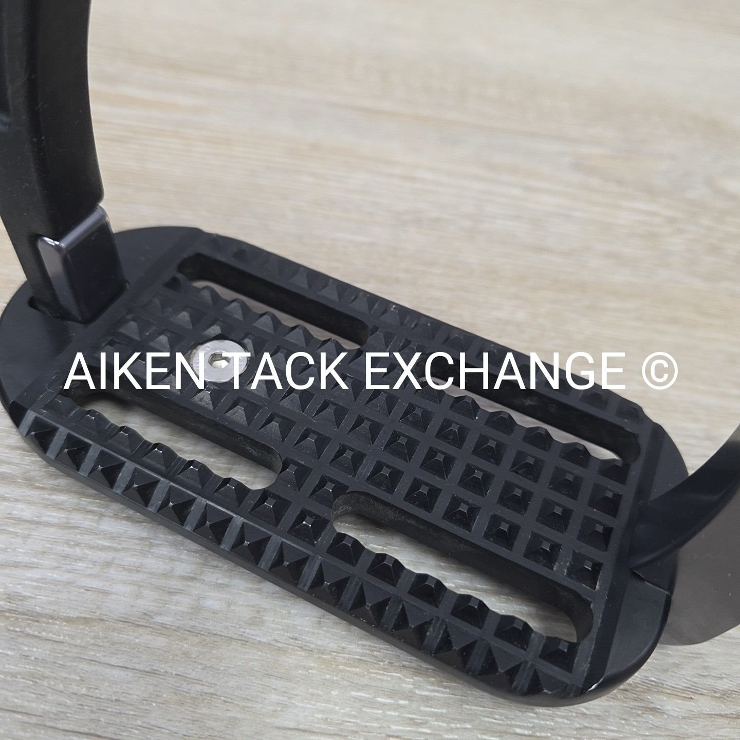 Amerigo Safety Stirrups, 4.75"