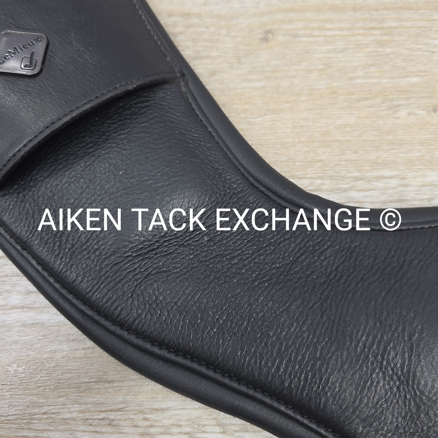 LeMieux Gel-Tek Anatomic Mono Girth, Black, 24"