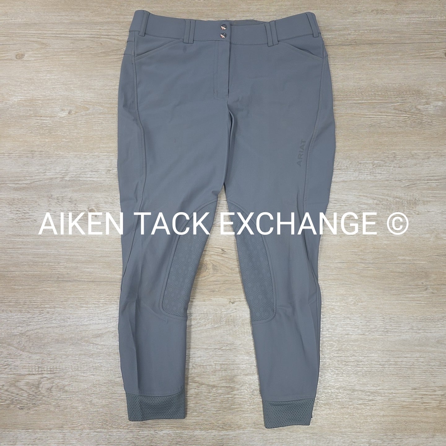 Ariat Tri Factor Silicone Grip Knee Patch Breeches, Size 34R