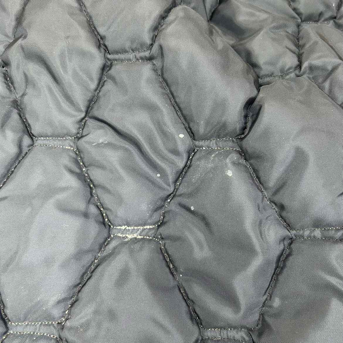 Big D All American Closed Front Stable Blanket, Size 74"