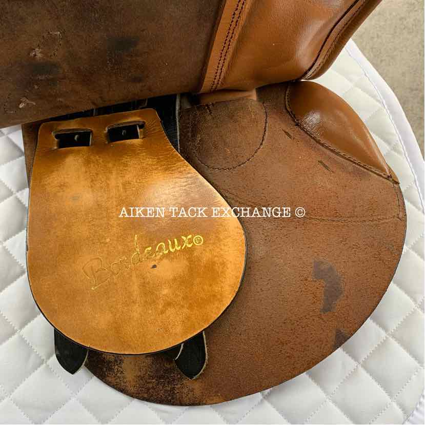 Bordeaux Saddlery Close Contact Jump Saddle, 16" Seat, Medium Tree, Wool Flocked Panels