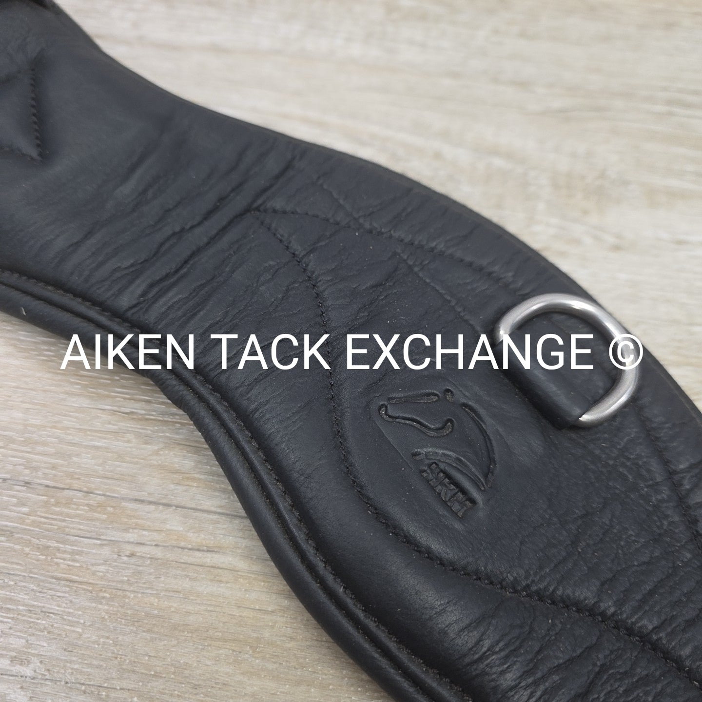 HKM Premium Contour Dressage Girth, Black, 24"