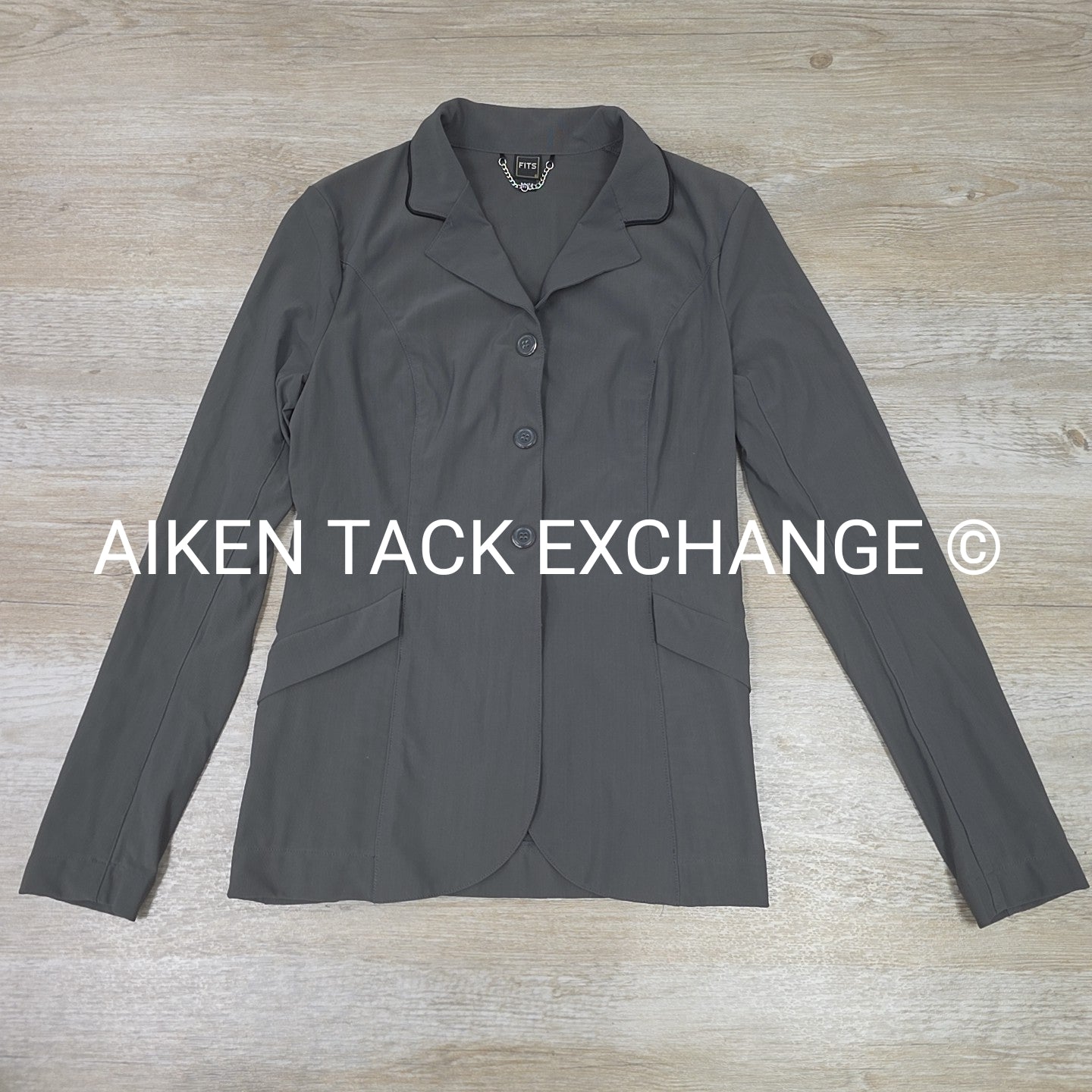 FITS Mesh Show Coat, Size Medium