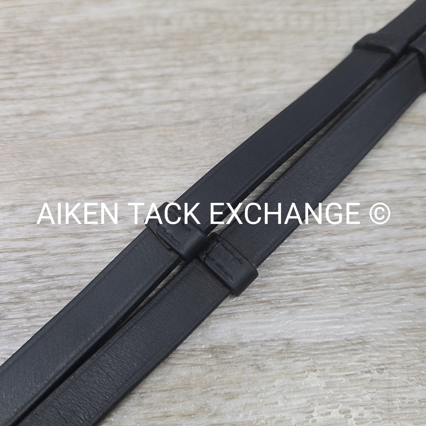 Vespucci Leather Reins with Hand Stops, Black, 56"