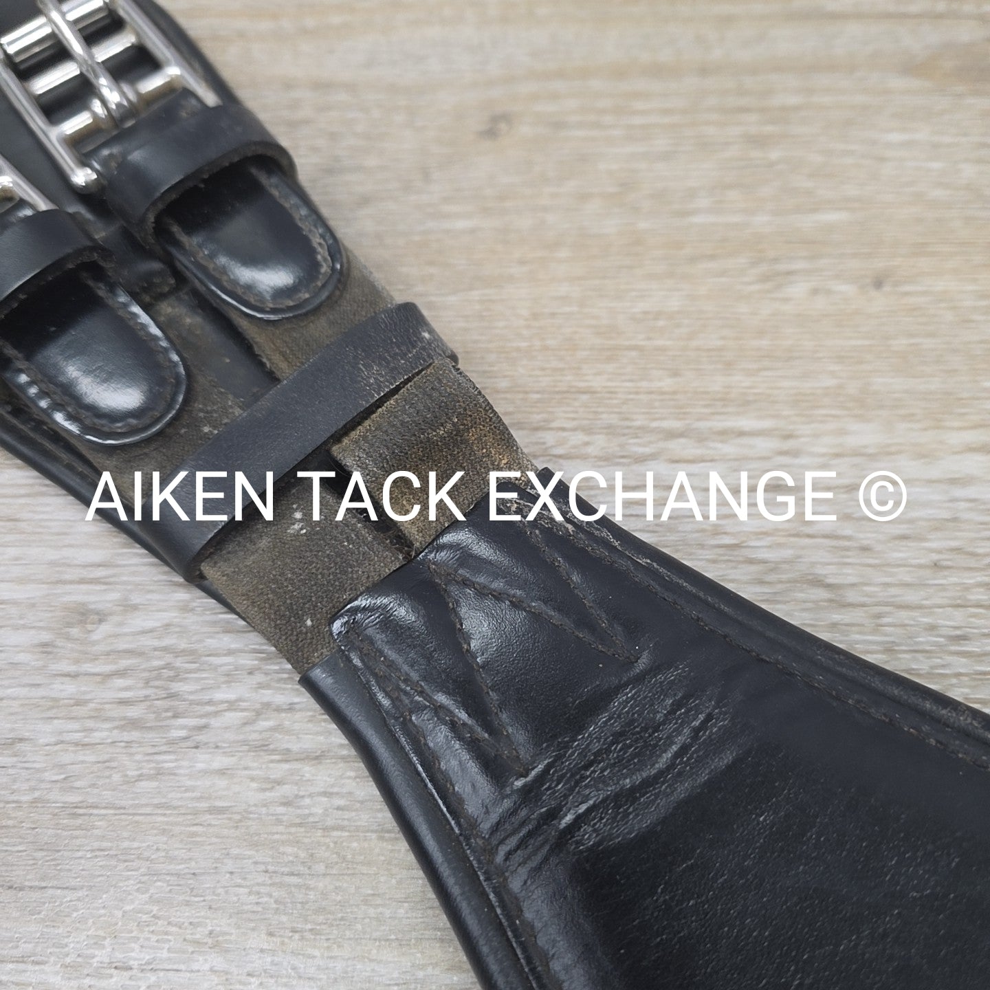 Prestige Padded Leather Short Girth, Black, 24"